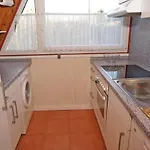 Semesterbostad Zeltdachhaus Mit Grossem Grundstue *